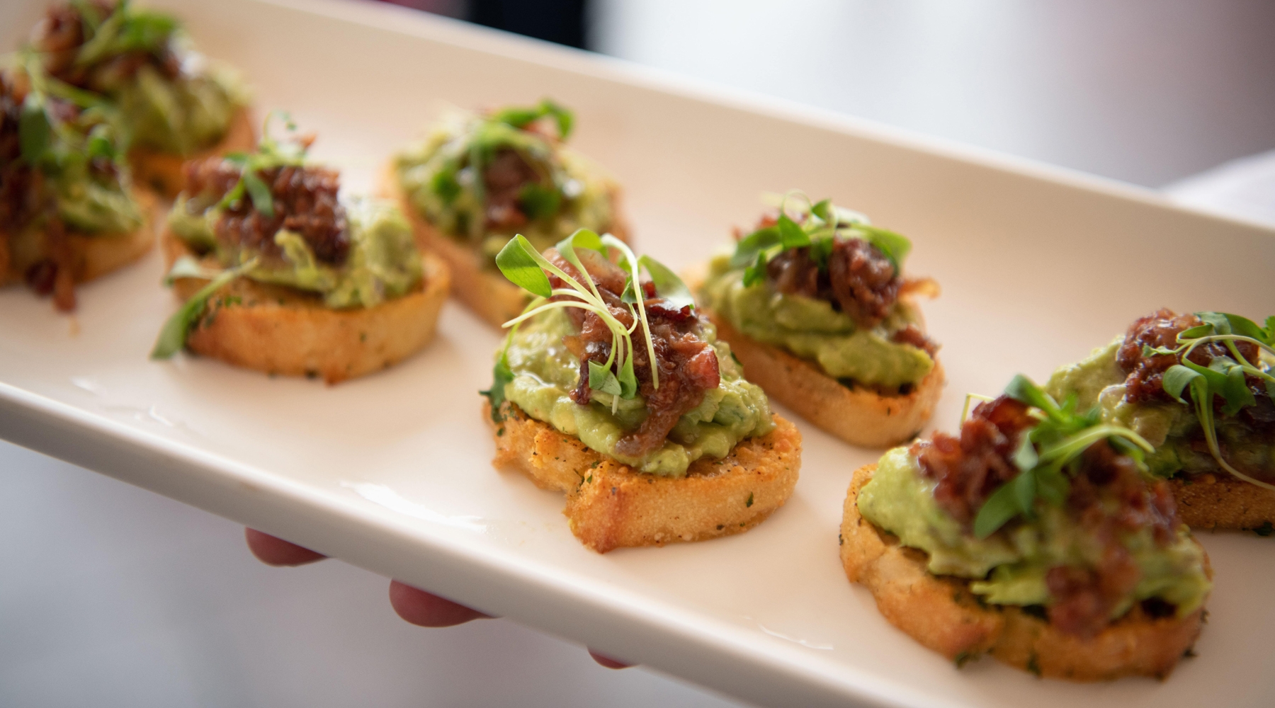 photo of hors d'oeuvres on plate